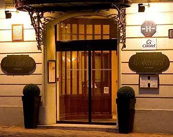 Richelieu Hotel