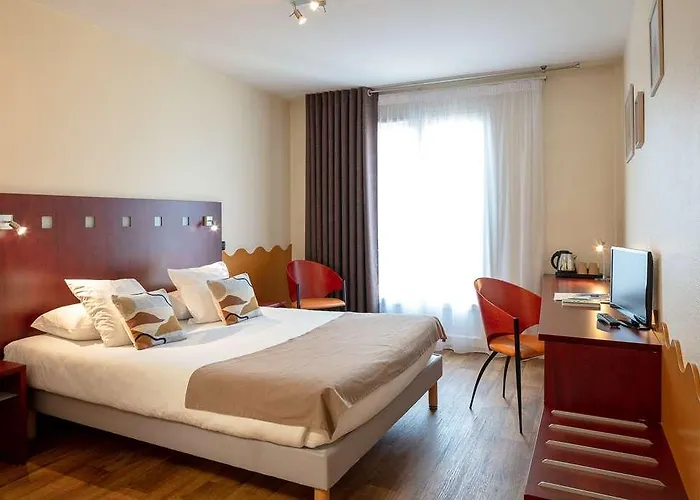 Richelieu 2* 몽트드마르장