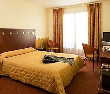 Richelieu 2* 몽트드마르장